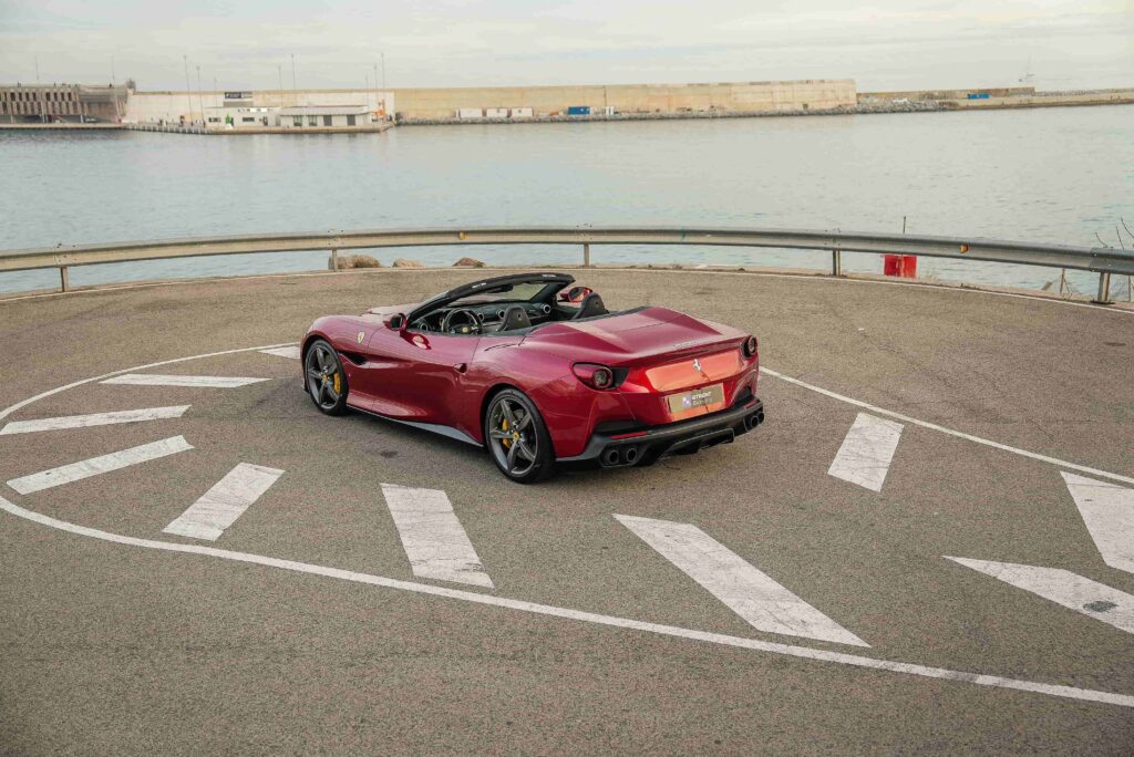 ferrari portofino rojo potencia descapotable