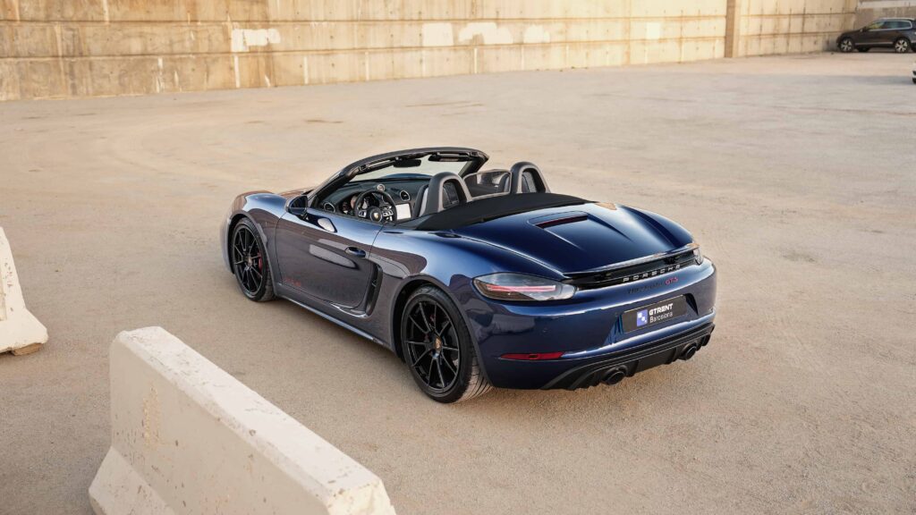 porsche 718 boxster 4.0 gts blue
